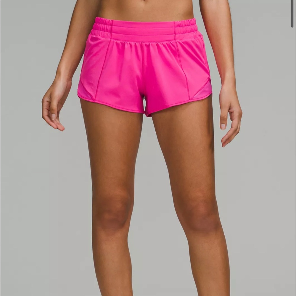 size 0 pow pink hottty hot lululemon shorts